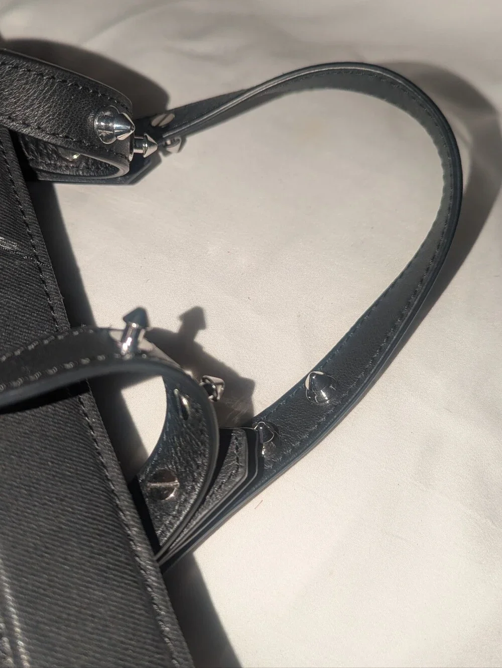 Diesel Le Zipper Le Tracy Tote Black Denim Leather Details
